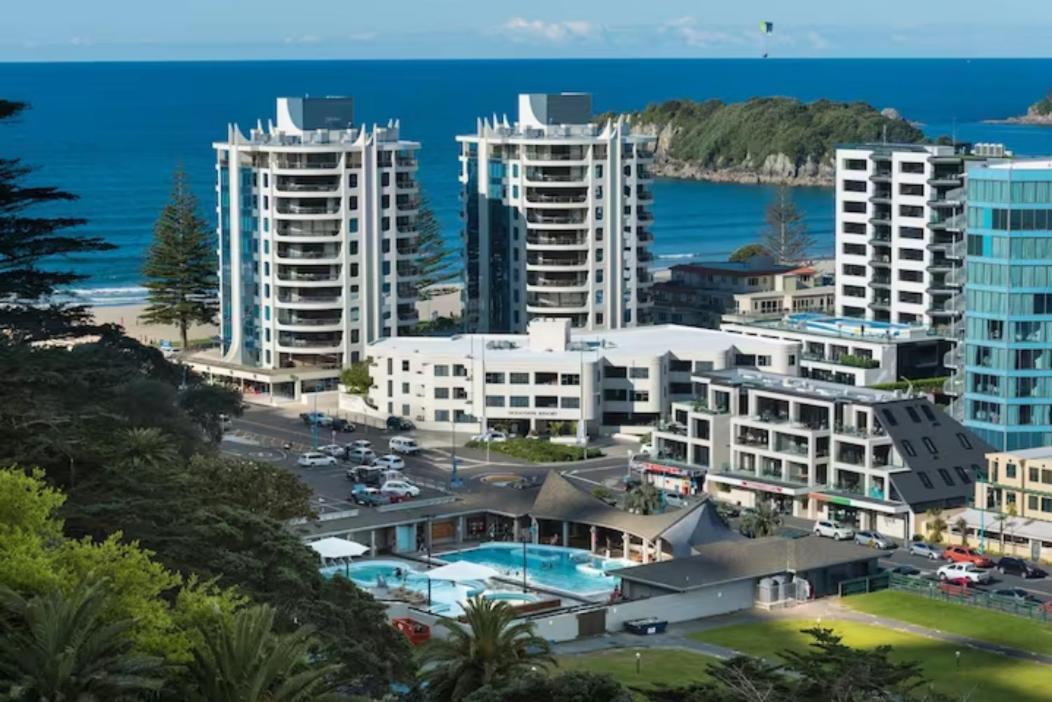 Oceanside Apartment With Iconic Views Mount Maunganui Eksteriør bilde