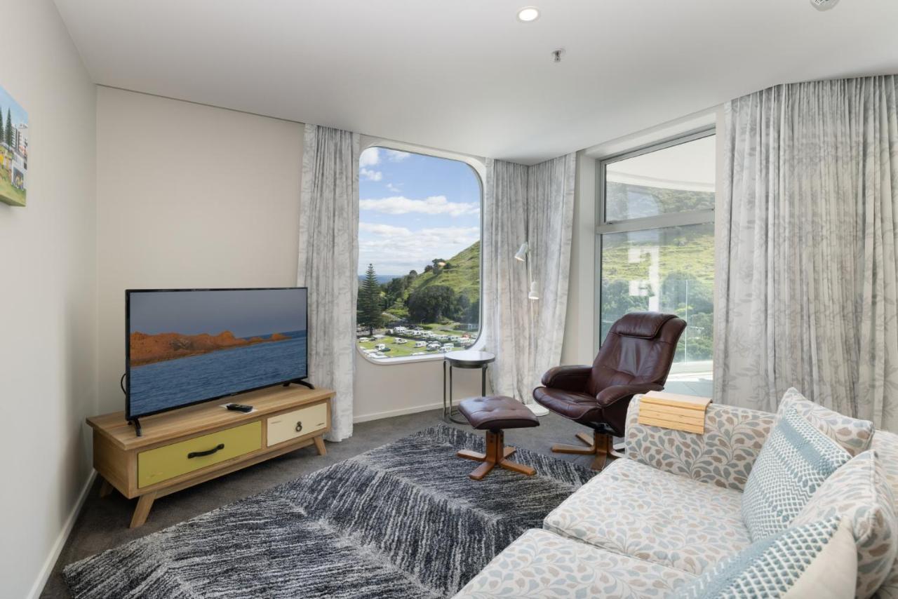 Oceanside Apartment With Iconic Views Mount Maunganui Eksteriør bilde